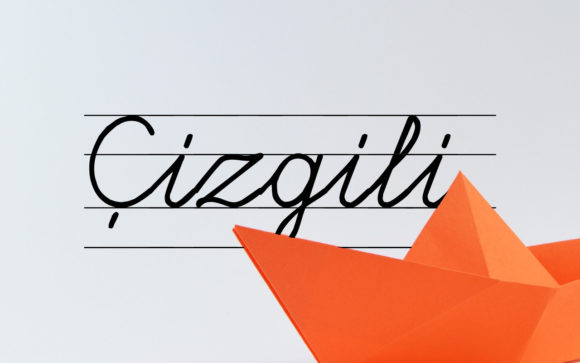 Cizgili: A Creative Script Font with Perfect Balance